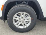 Thumbnail of 2025 Bright White Clearcoat Jeep Grand Cherokee
