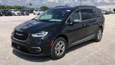 Thumbnail of 2023 Brilliant Black Crystal Pearlcoat Chrysler Pacifica