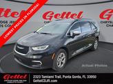Photo of 2023 Brilliant Black Crystal Pearlcoat Chrysler Pacifica