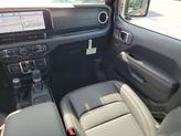 Thumbnail of 2025 Granite Crystal Metallic Clearcoat Jeep Wrangler