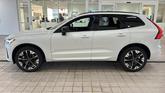 Thumbnail of 2026 Crystal White Metallic Volvo XC60