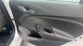 Thumbnail of 2016 Silver Ice Metallic Chevrolet Cruze