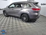 Thumbnail of 2017 Predawn Gray Mica Toyota Highlander
