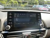 Thumbnail of 2018 Platinum White Pearl Honda Accord