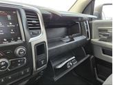 Thumbnail of 2019 Brilliant Black Crystal Pearlcoat RAM 1500