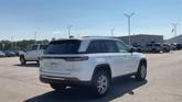 Thumbnail of 2023 Bright White Clearcoat Jeep Grand Cherokee