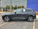 Thumbnail of 2022 Onyx Black Metallic Volvo XC60