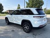 Thumbnail of 2023 Bright White Clearcoat Jeep Grand Cherokee