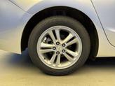 Thumbnail of 2017 Silver Ice Metallic Chevrolet Cruze