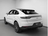 Thumbnail of 2022 Carrara White Metallic Porsche Cayenne
