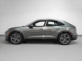 Thumbnail of 2024 Aventurine Green Metallic Porsche Macan