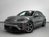 Photo of 2024 Aventurine Green Metallic Porsche Macan
