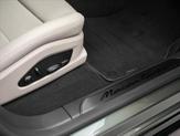 Thumbnail of 2024 Aventurine Green Metallic Porsche Macan