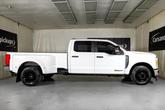 Thumbnail of 2023 Oxford White Ford F-350