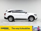 Thumbnail of 2023 White Kia Sorento