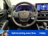 Thumbnail of 2021 White Toyota Highlander Hybrid