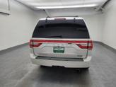 Thumbnail of 2015 White Platinum Metallic Tri-Coat Lincoln Navigator