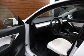 Thumbnail of 2022 Pearl White Multi-Coat Tesla Model Y