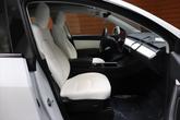 Thumbnail of 2022 Pearl White Multi-Coat Tesla Model Y