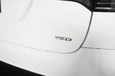 Thumbnail of 2018 Pearl White Multi-Coat Tesla Model X