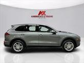 Thumbnail of 2018 Meteor Grey Metallic Porsche Cayenne