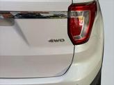 Thumbnail of 2017 White Platinum Metallic Ford Explorer