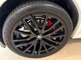 Thumbnail of 2022 Mineral White Metallic BMW X6