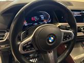 Thumbnail of 2022 Mineral White Metallic BMW X6