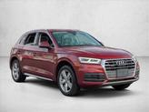 Thumbnail of 2018 Matador Red Metallic Audi Q5