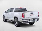 Thumbnail of 2019 Summit White GMC Canyon