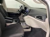 Thumbnail of 2021 Bright White Clearcoat Chrysler Pacifica
