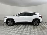 Thumbnail of 2024 Summit White Chevrolet Trax