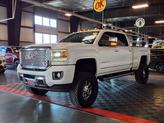 Thumbnail of 2016 Summit White GMC Sierra 2500