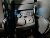 Thumbnail of 2016 White Platinum Clearcoat Metallic Ford Explorer