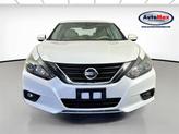 Thumbnail of 2016 Pearl White Nissan Altima