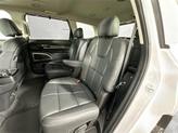 Thumbnail of 2022 Glacial White Pearl Kia Telluride