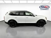 Thumbnail of 2022 Glacial White Pearl Kia Telluride