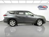 Thumbnail of 2023 Magnetic Gray Metallic Toyota Highlander