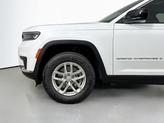Thumbnail of 2025 Bright White Clearcoat Jeep Grand Cherokee L