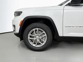 Thumbnail of 2025 Bright White Clearcoat Jeep Grand Cherokee L