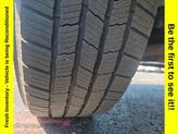 Thumbnail of 2014 Mineral Gray Metallic Ford Edge