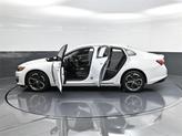 Thumbnail of 2021 White Chevrolet Malibu