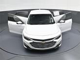 Thumbnail of 2021 White Chevrolet Malibu