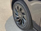Thumbnail of 2025 Infinite Black Metallic Clearcoat Lincoln Navigator
