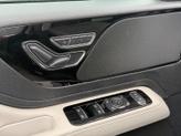 Thumbnail of 2025 Infinite Black Metallic Clearcoat Lincoln Aviator