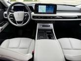 Thumbnail of 2025 Infinite Black Metallic Clearcoat Lincoln Aviator