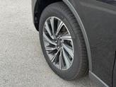 Thumbnail of 2025 Infinite Black Metallic Clearcoat Lincoln Aviator