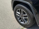 Thumbnail of 2020 Diamond Black Crystal Pearlcoat Jeep Grand Cherokee