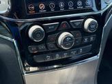 Thumbnail of 2020 Diamond Black Crystal Pearlcoat Jeep Grand Cherokee
