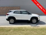 Thumbnail of 2022 Summit White Chevrolet Trailblazer